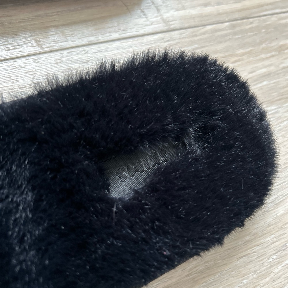Skims Slides